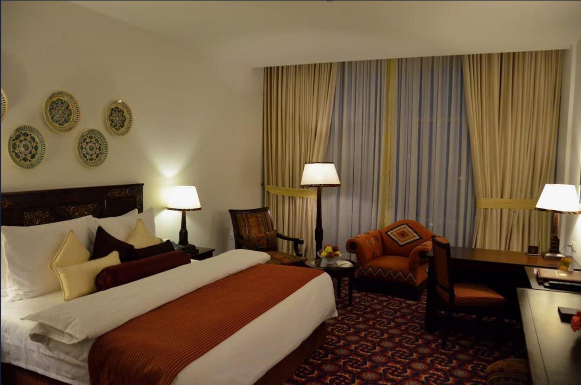 Dushanbe Serena Hotel Exterior photo