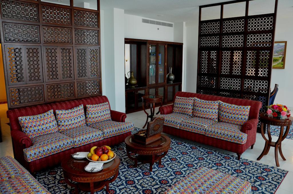 Dushanbe Serena Hotel Exterior photo