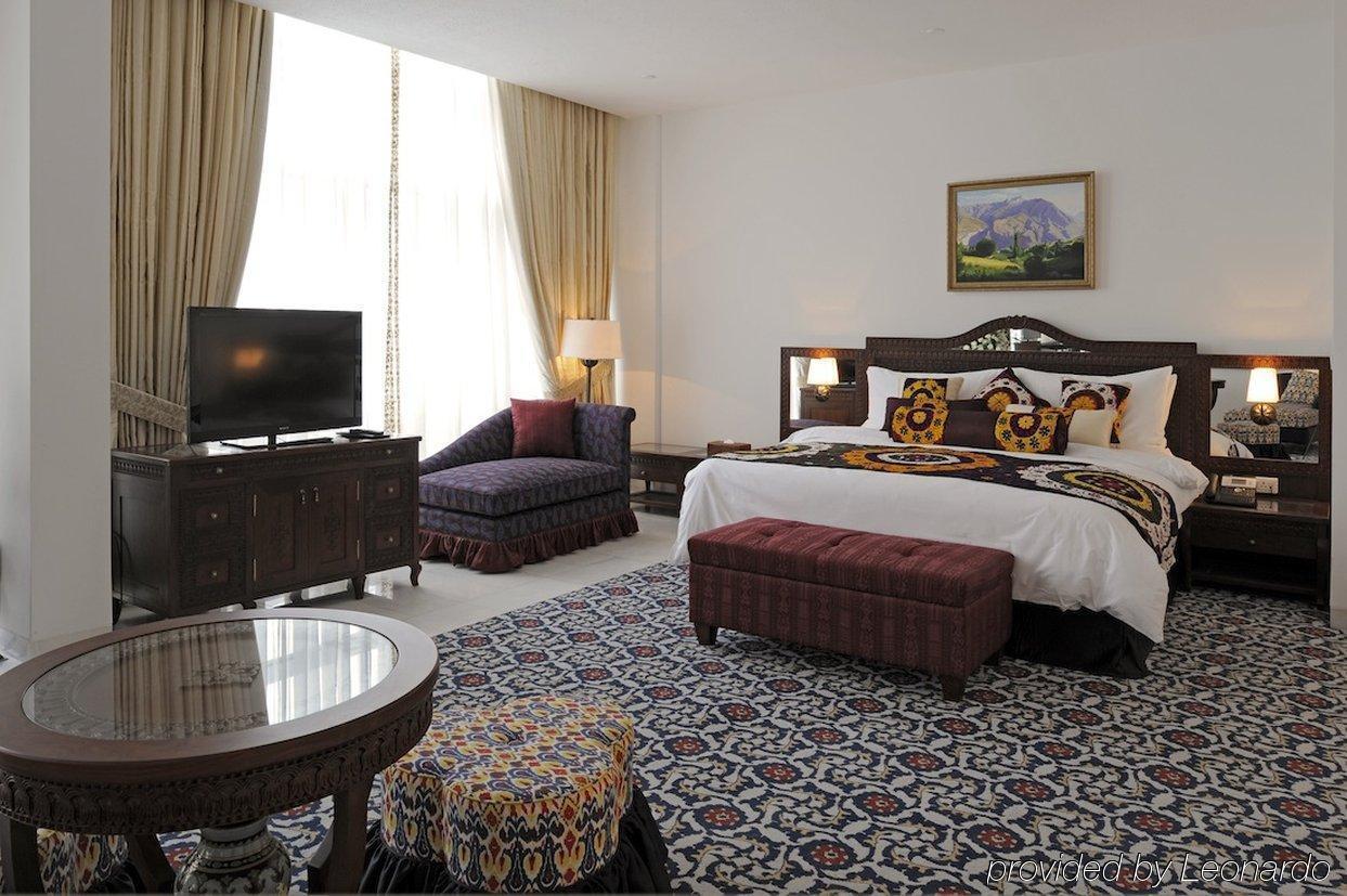 Dushanbe Serena Hotel Room photo