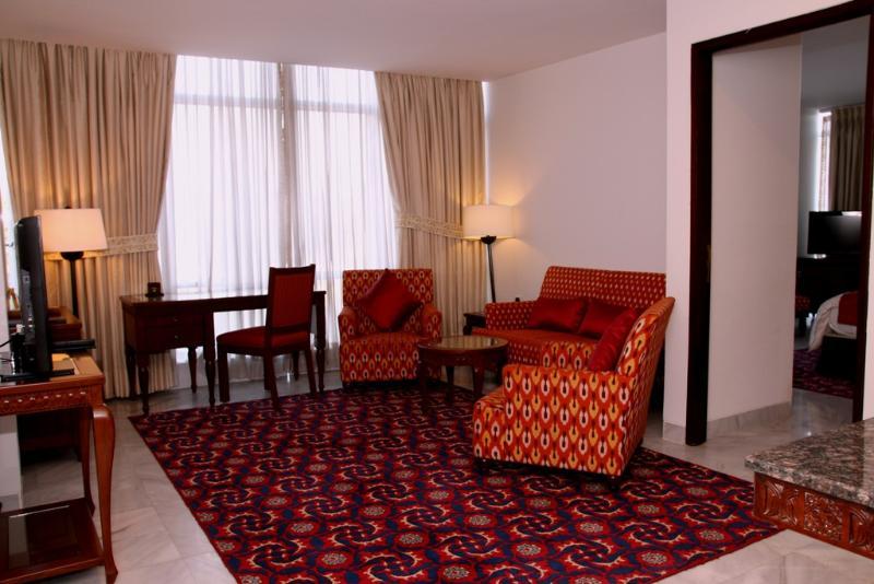 Dushanbe Serena Hotel Exterior photo